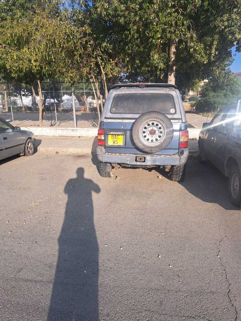 1995 Mitsubishi Pajero 2,5L 1995 Cyprus