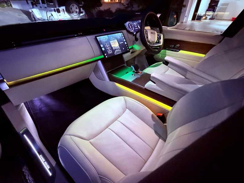 2026 Land Rover Range Rover Vogue 3,0L 2026 Cyprus