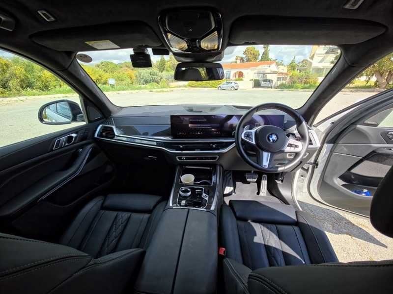 2024 BMW X7 3,0L 2024 Cyprus