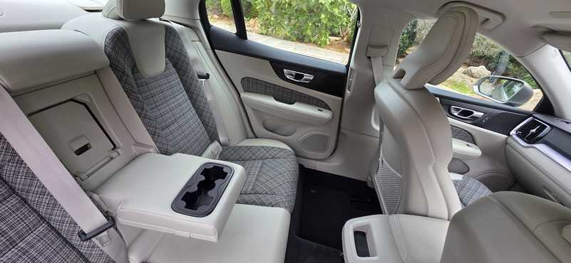 2020 Volvo S60 2,0L 2020 Cyprus