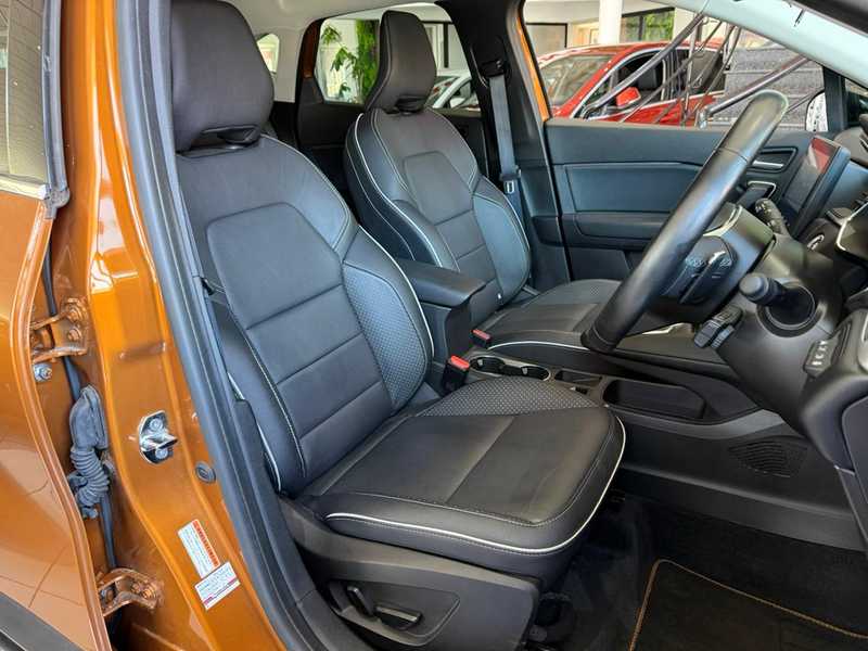 2022 Renault Captur 1,3L 2022 Cyprus