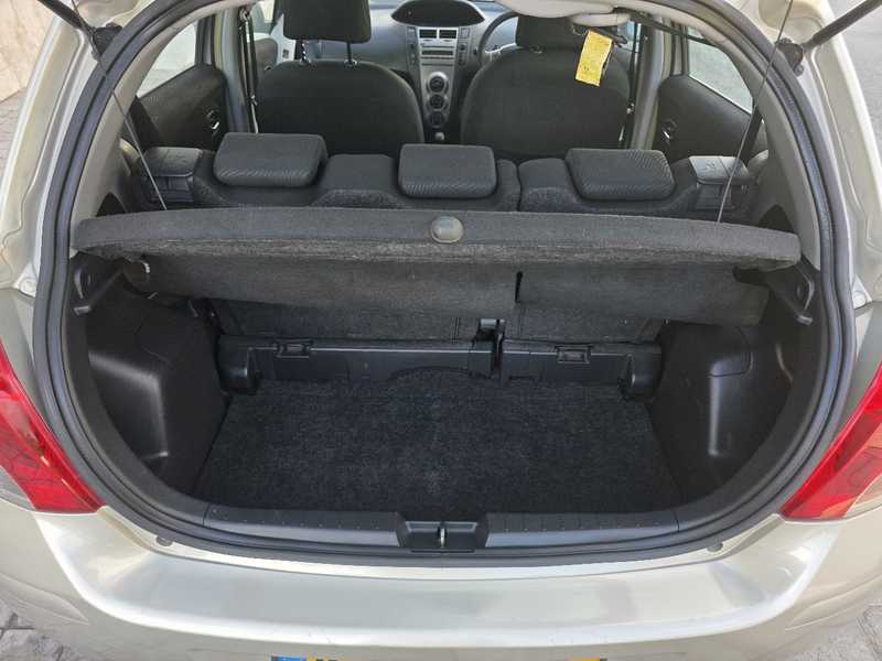 2011 Toyota Yaris 1,3L 2011 Cyprus