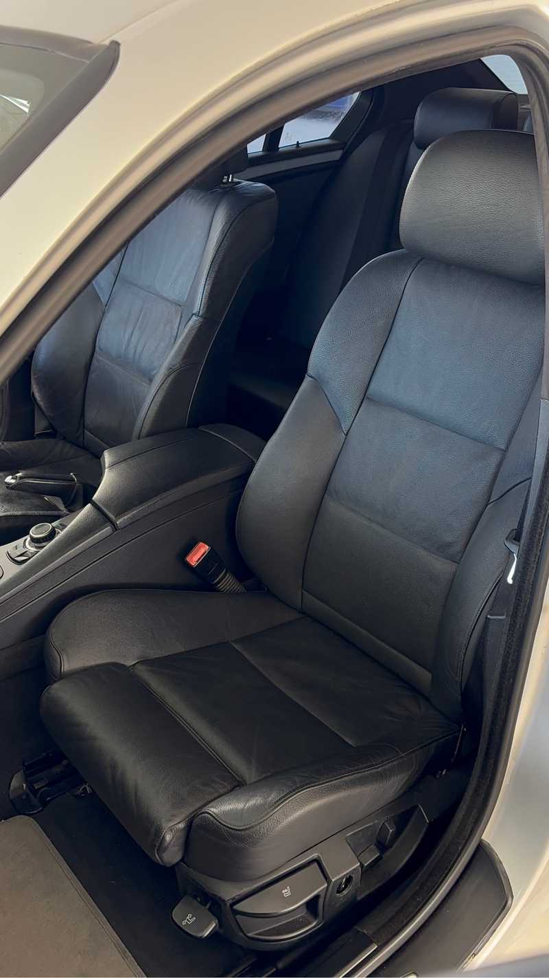 2009 BMW 5-Series 2,0L 2009 Cyprus
