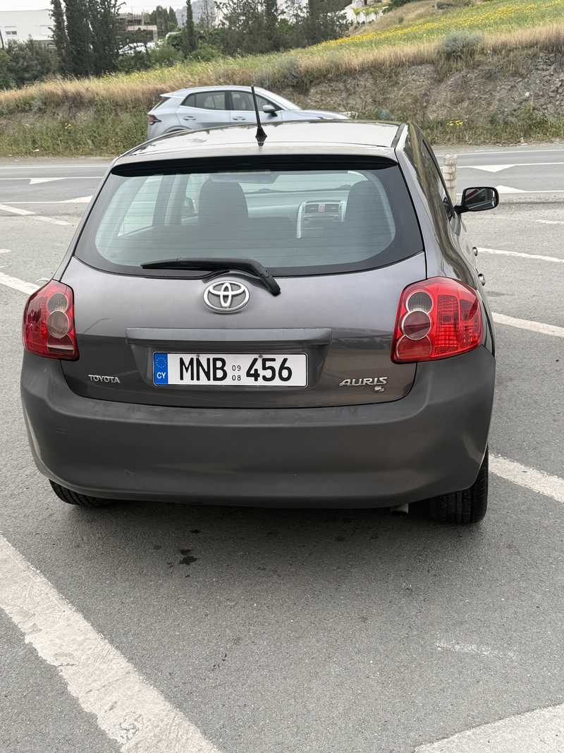 Toyota Auris 5,0L 2008