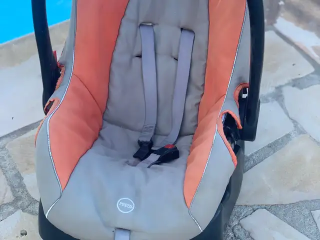 Newborn baby car seat size 0-13 kg, Limassol — Limassol - Agia Fyla
