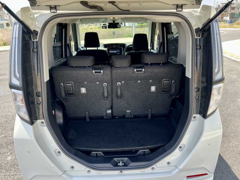 2021 Toyota Roomy 1,0L 2021 Cyprus
