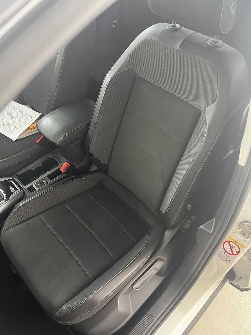 2022 Volkswagen T-Roc 1,5L 2022 Cyprus