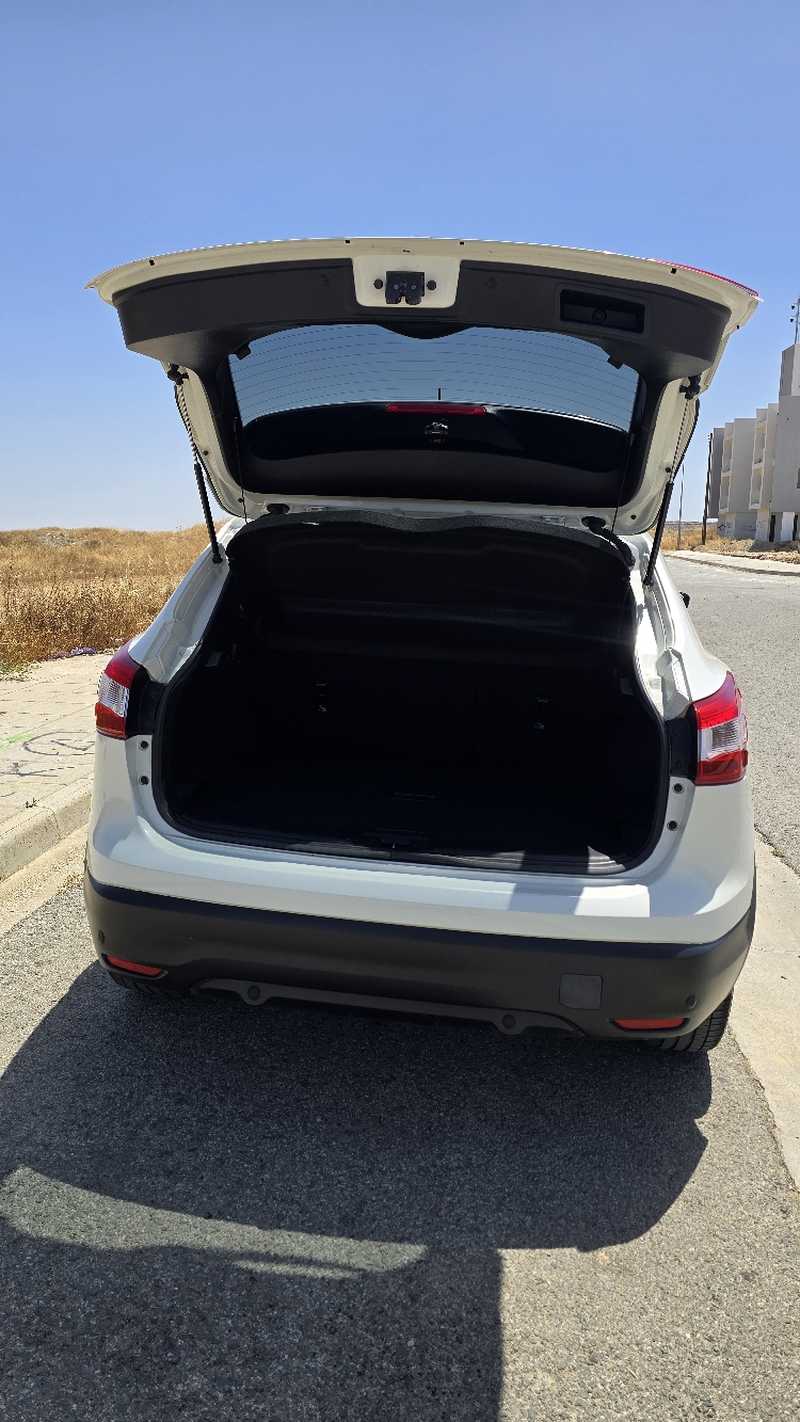 2014 Nissan Qashqai 1,6L 2014 Cyprus