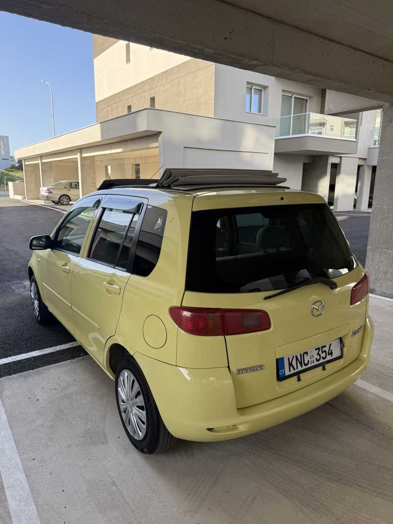 2006 Mazda Demio 1,3L 2006 Cyprus