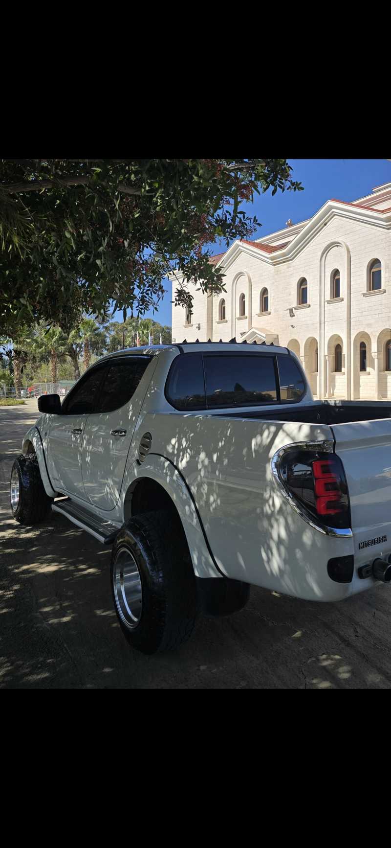 2014 Mitsubishi L200 2,5L 2014 Cyprus