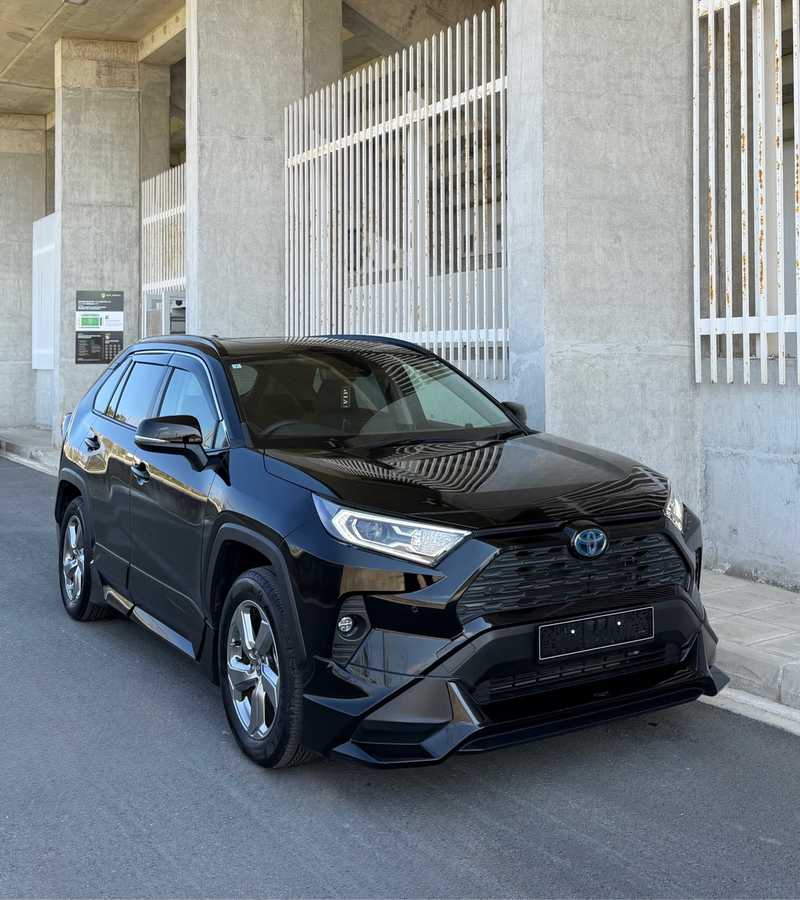 Toyota RAV4 2,5L 2021