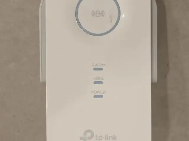 Wifi repeater tp-link re550, Limassol — Limassol - Neapolis