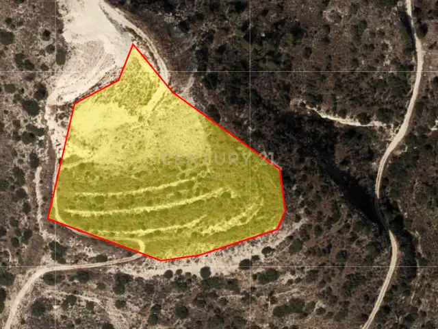 Residential Plot 12741 m², Limassol — Agios Tychon