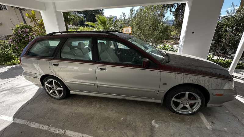 2000 Volvo V40 1,8L 2000 Cyprus