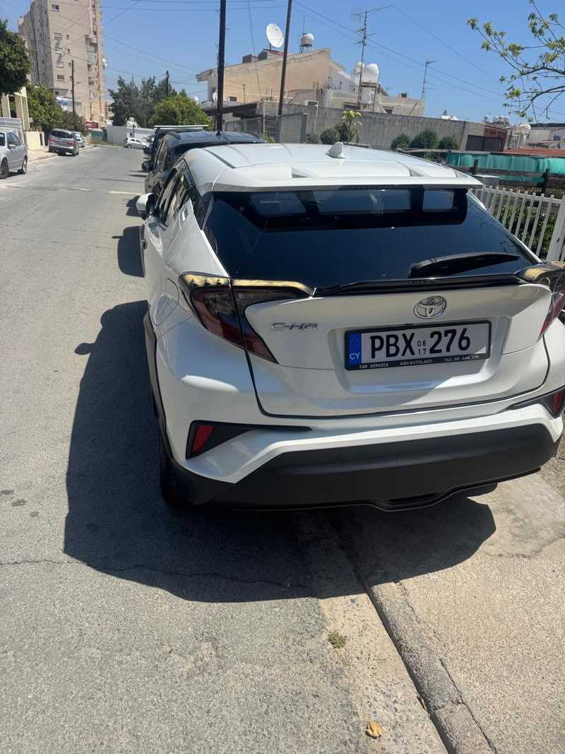 2017 Toyota C-HR 1,2L 2017 Cyprus