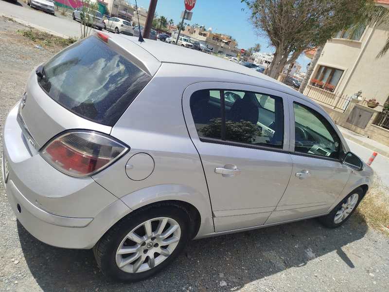 2008 Opel, Vauxhall Astra 1,4L 2008 Cyprus