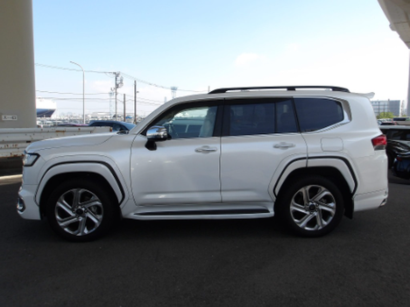 Toyota Land Cruiser 300 3,3L 2023