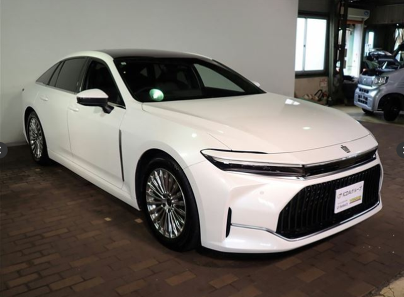 Toyota Crown 2,5L 2023