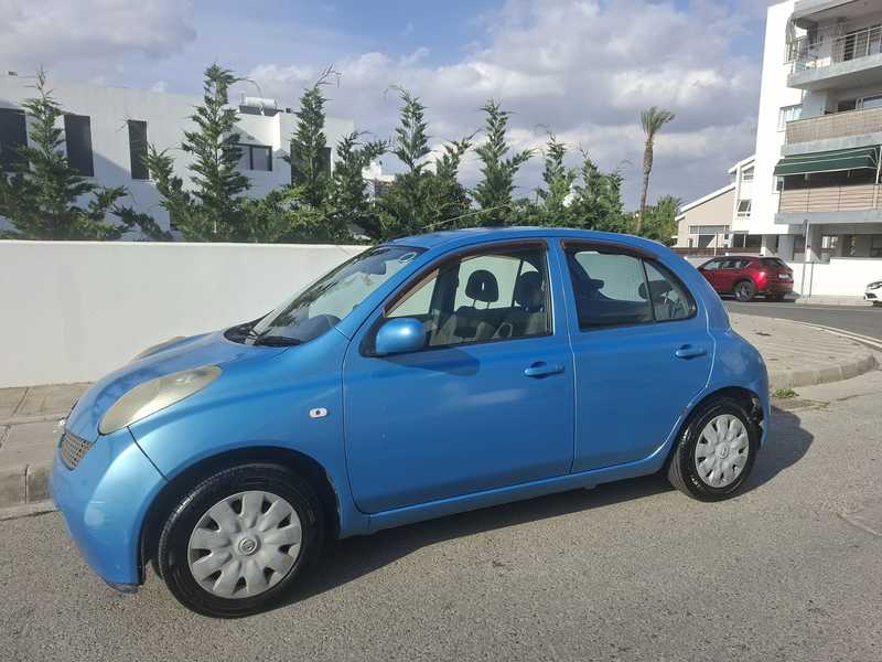 Nissan March 1,2L 2003