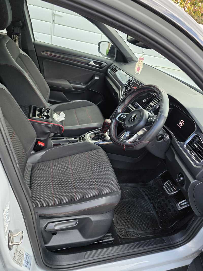 2021 Volkswagen T-Roc 1,5L 2021 Cyprus