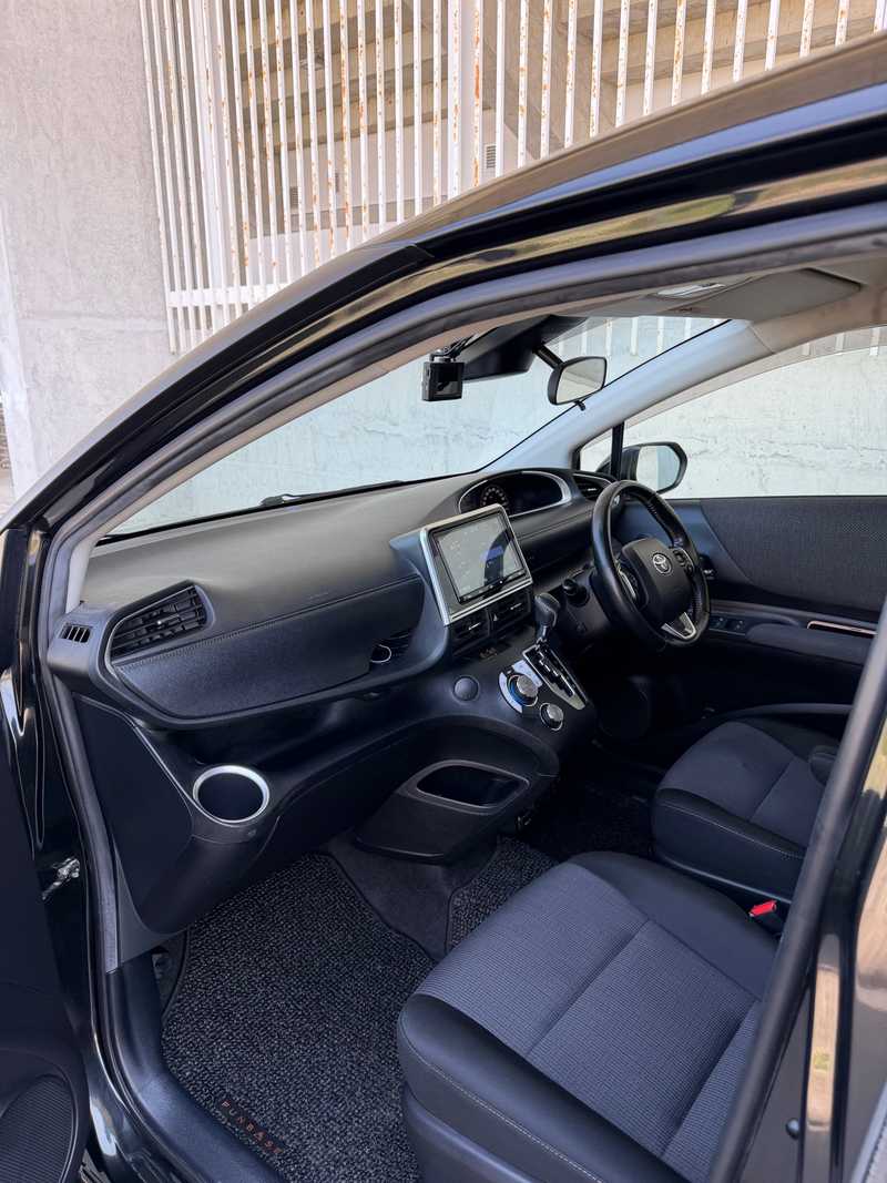 2021 Toyota Sienta 1,5L 2021 Cyprus