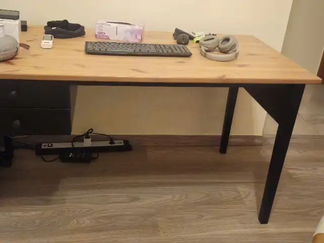 Ikea Arkelstorp desk, Επαρχία Λεμεσού — Γερμασόγεια
