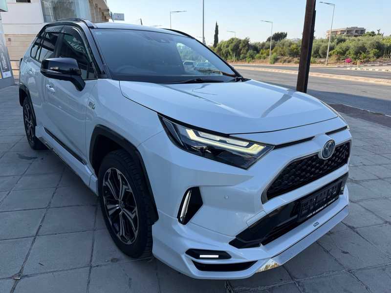 Toyota RAV4 2,5L 2023