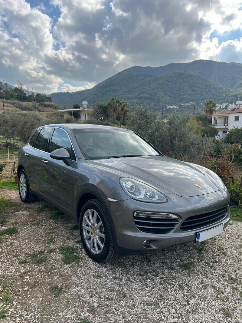 Porsche Cayenne 2,0L 2012