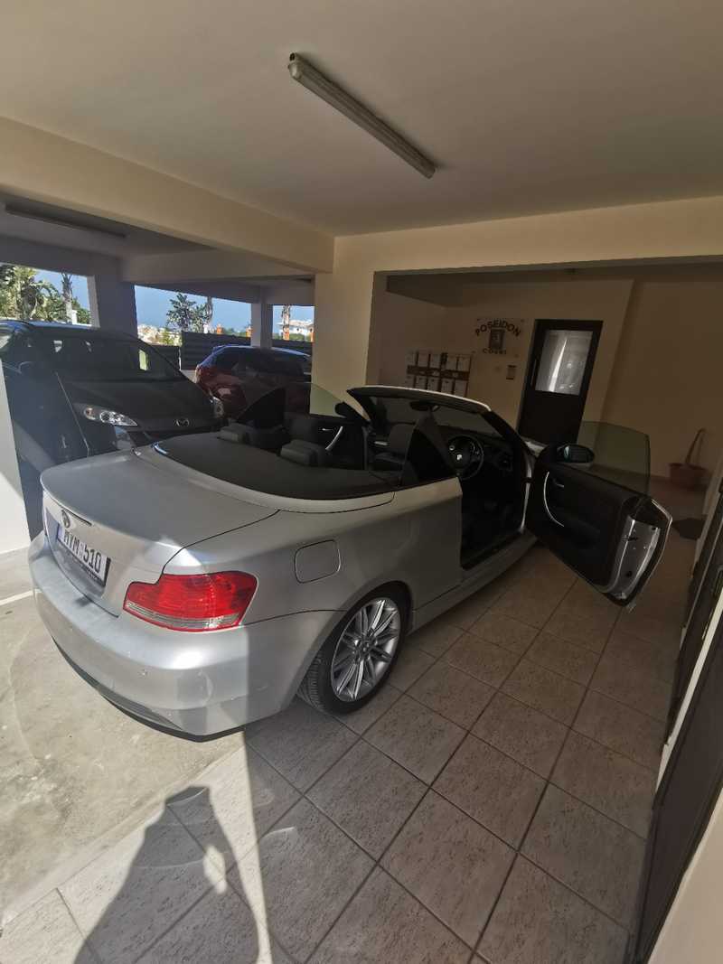 BMW 1-Series 2,0L 2009