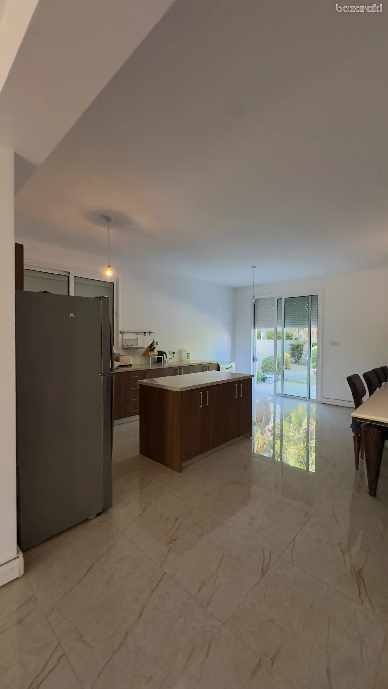 House, 4 bedrooms — 6