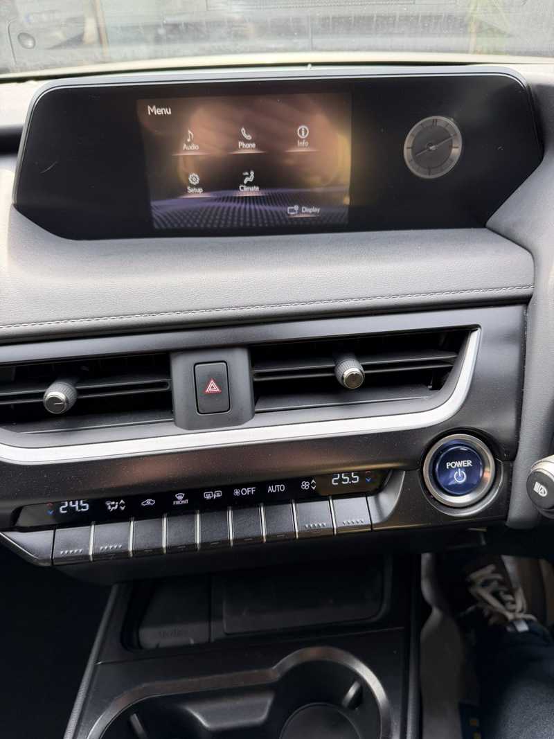 2022 Lexus UX 2,0L 2022 Cyprus