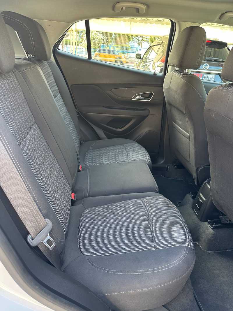 2016 Opel, Vauxhall Mokka 1,6L 2016 Cyprus