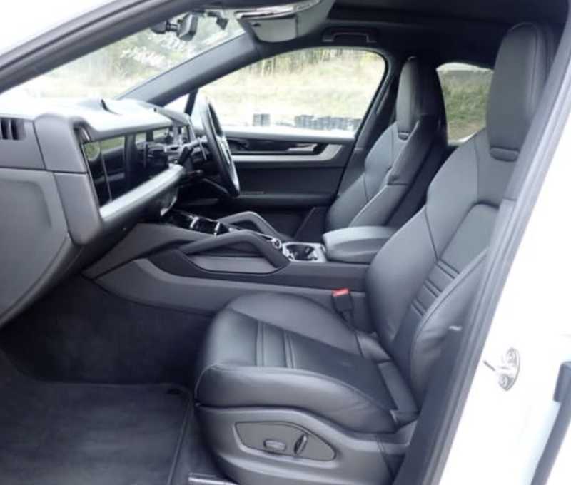 2025 Porsche Cayenne 3,0L 2025 Cyprus
