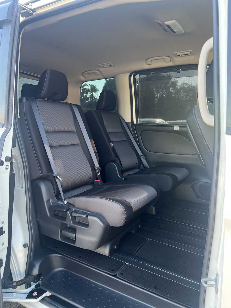 2022 Nissan Serena 2,0L 2022 Cyprus