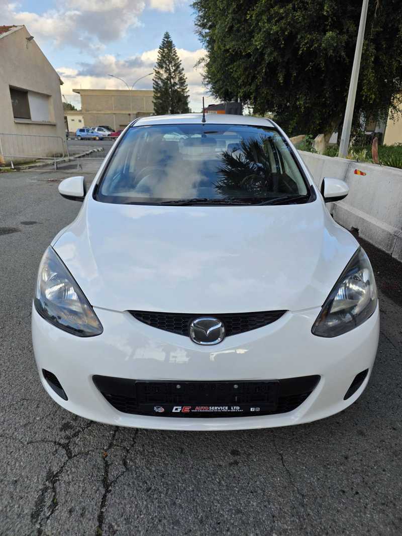 Mazda Demio 1,3L 2011