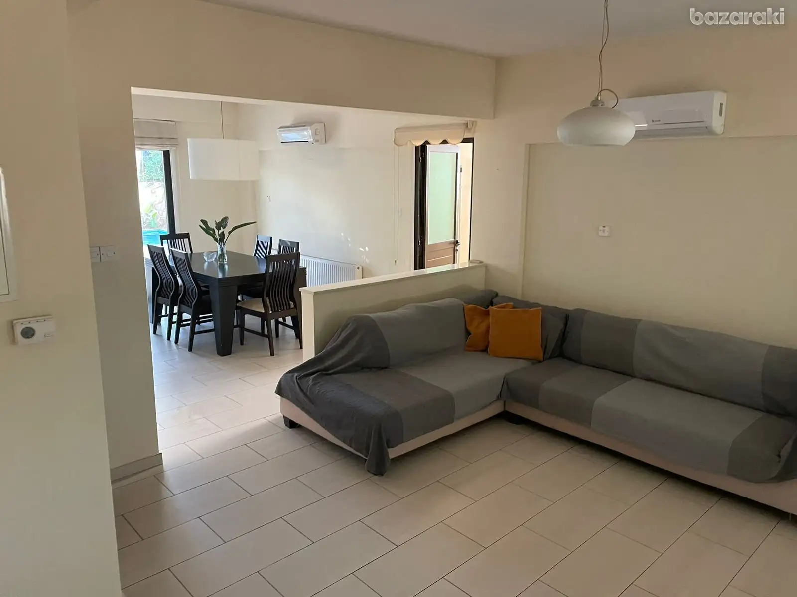 House, 4 bedrooms — 13