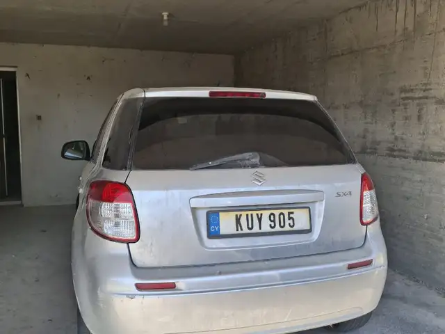 Suzuki SX4