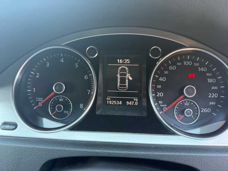 2010 Volkswagen Passat 1,4L 2010 Cyprus