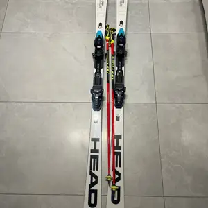 Head e-speed premium skis 180 cm + bindings + ski poles, Limassol — Limassol - Katholiki