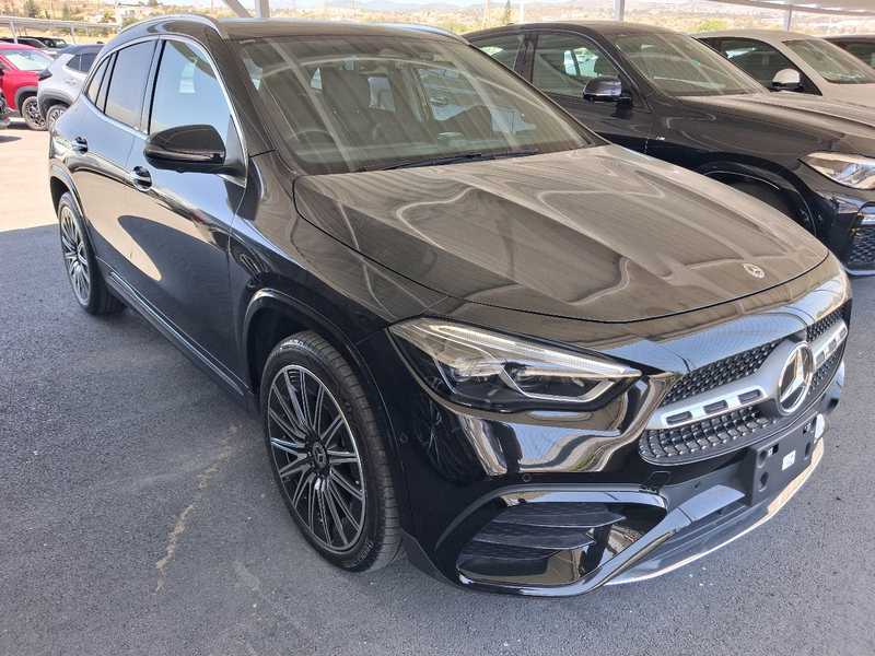 2025 Mercedes-Benz GLA-Class 2,0L 2025 Cyprus