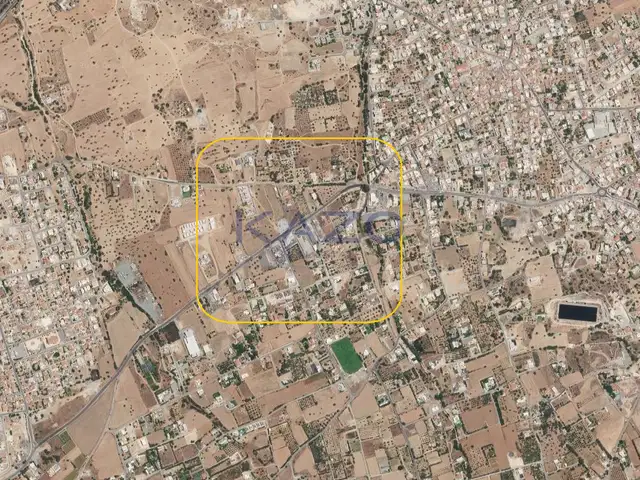 Residential Plot 3700 m², Limassol — Ypsonas