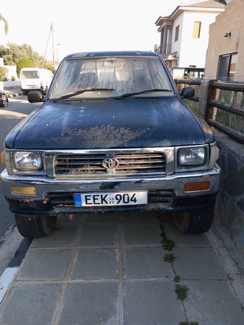 1995 Toyota Hilux 2,8L 1995 Cyprus