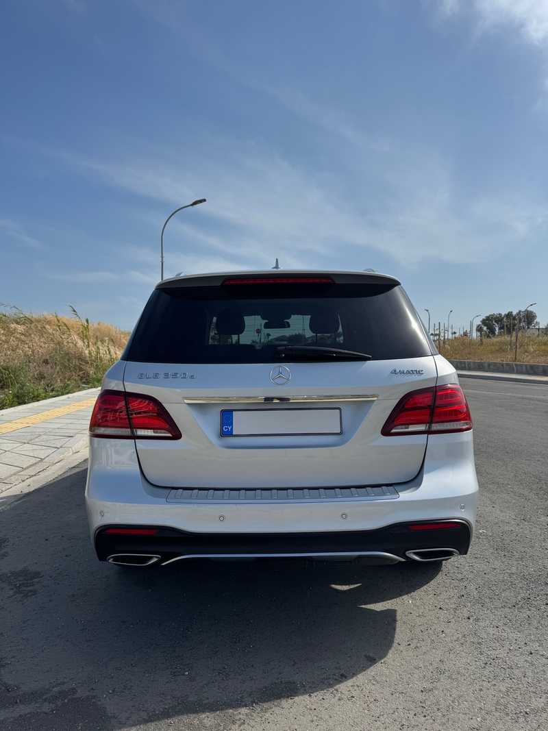 2016 Mercedes-Benz GLE-Class 3,0L 2016 Cyprus