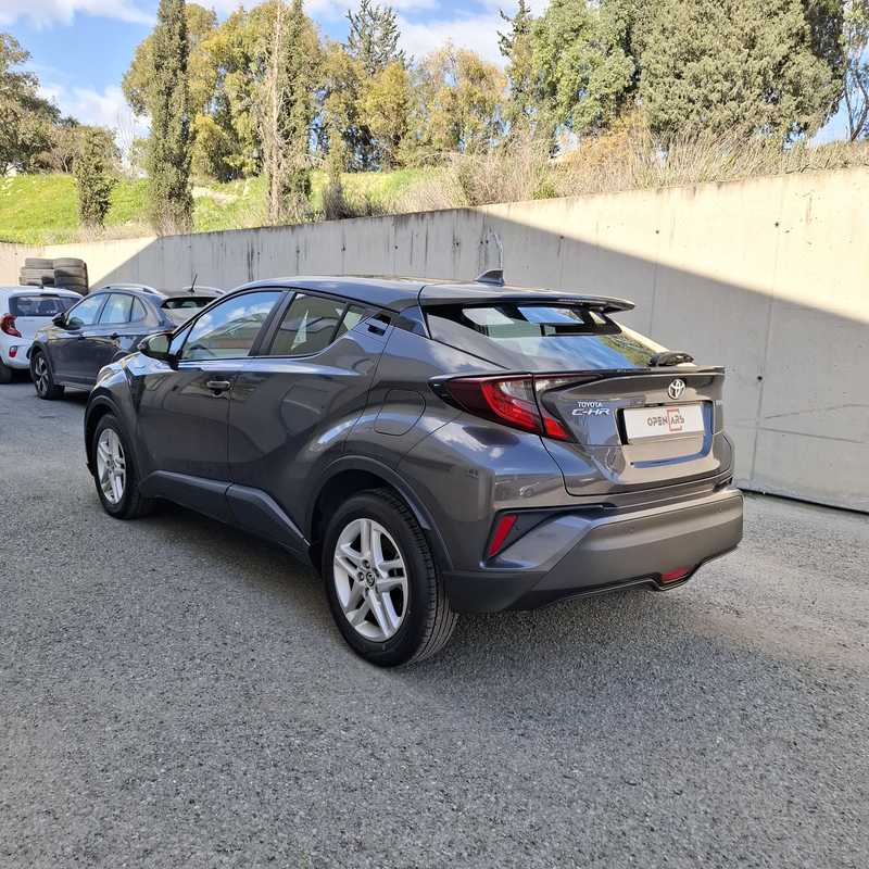 2021 Toyota C-HR 1,8L 2021 Cyprus