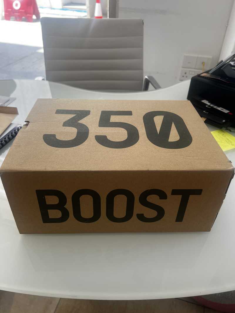 Mens adidas yeezy boost 350 made by adidas 230 6420901 in Limassol -  Men's shoes - sell, buy, ads on Bazaraki.com