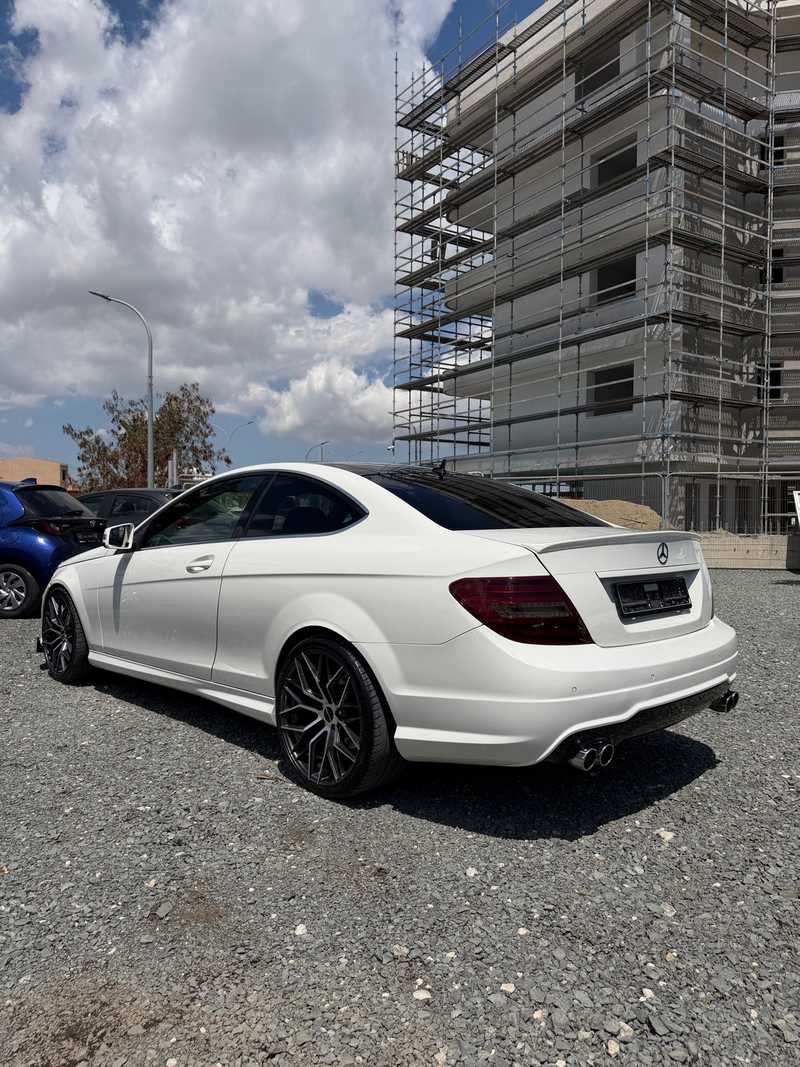 2011 Mercedes-Benz C-Class 2,2L 2011 Cyprus