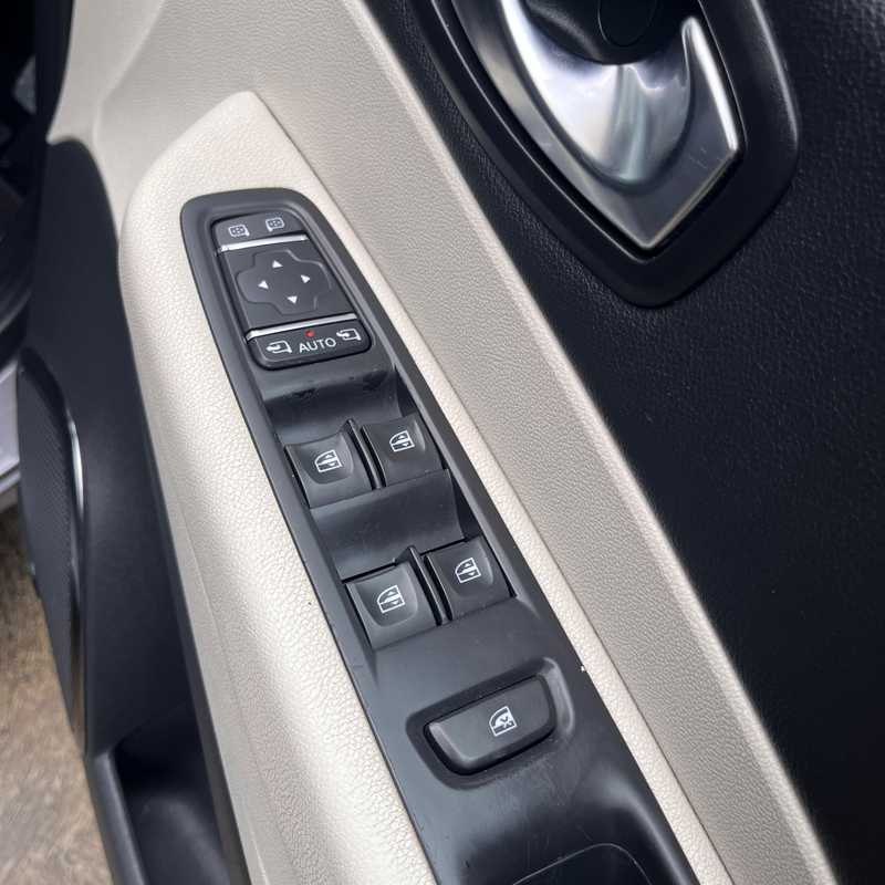 2017 Renault Captur 1,2L 2017 Cyprus