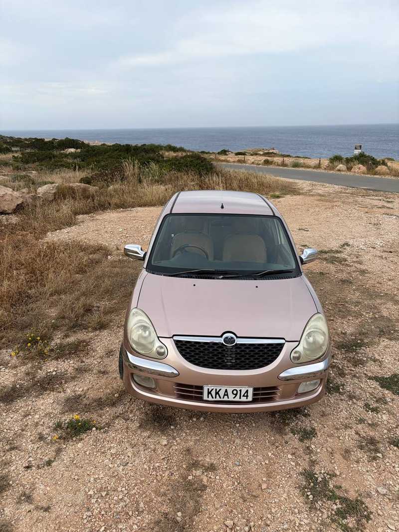2002 Toyota Duet 1,0L 2002 Cyprus