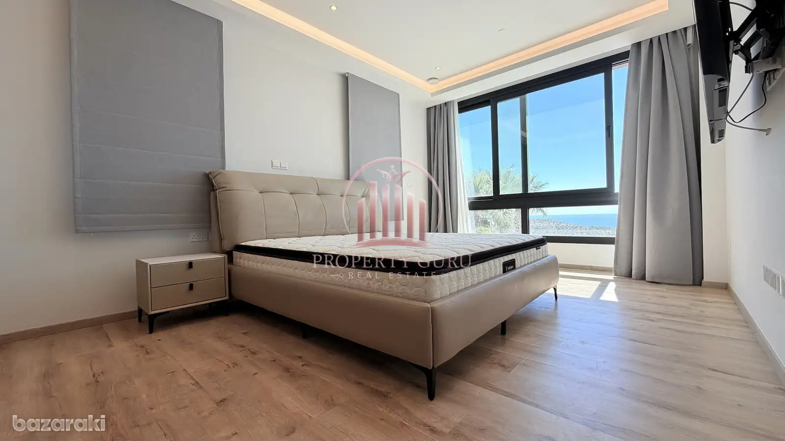 Villa, 6 bedrooms — 12