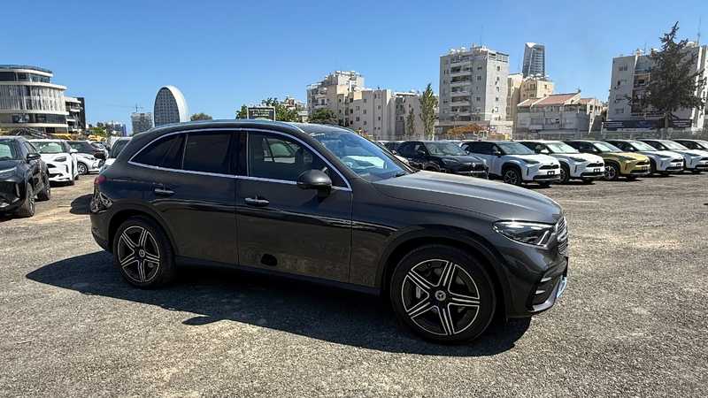 2025 Mercedes-Benz GLC-Class 2,0L 2025 Cyprus